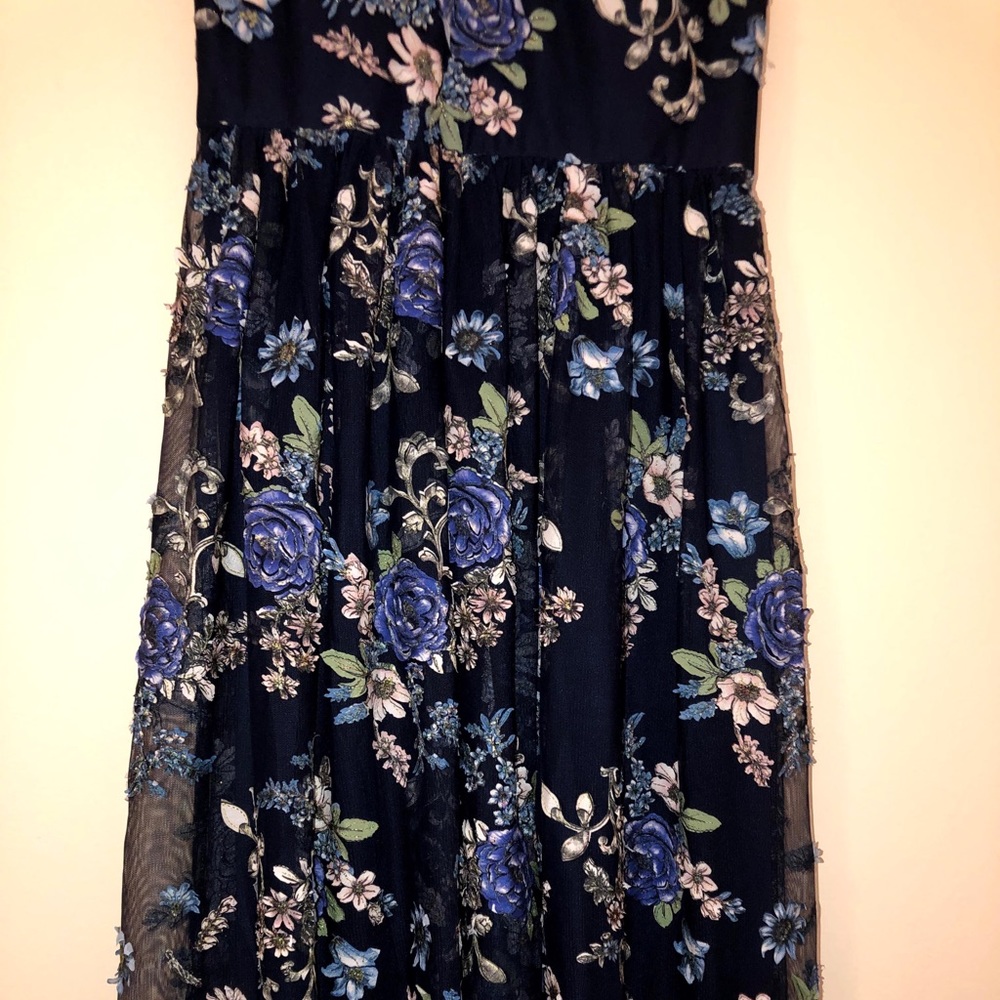 Nicole Miller Navy Blue Dress w/ Floral Design - Picture 4 of 5